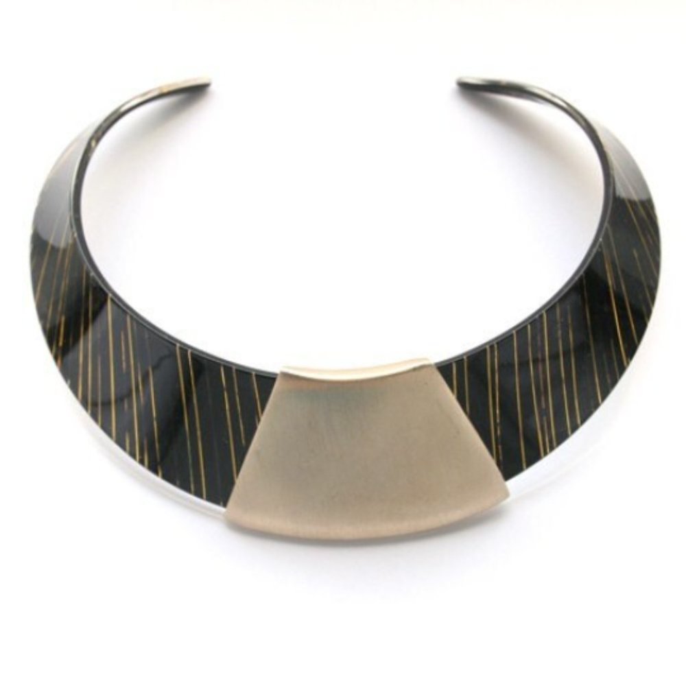 Vintage 80s Plastic Collar Necklace